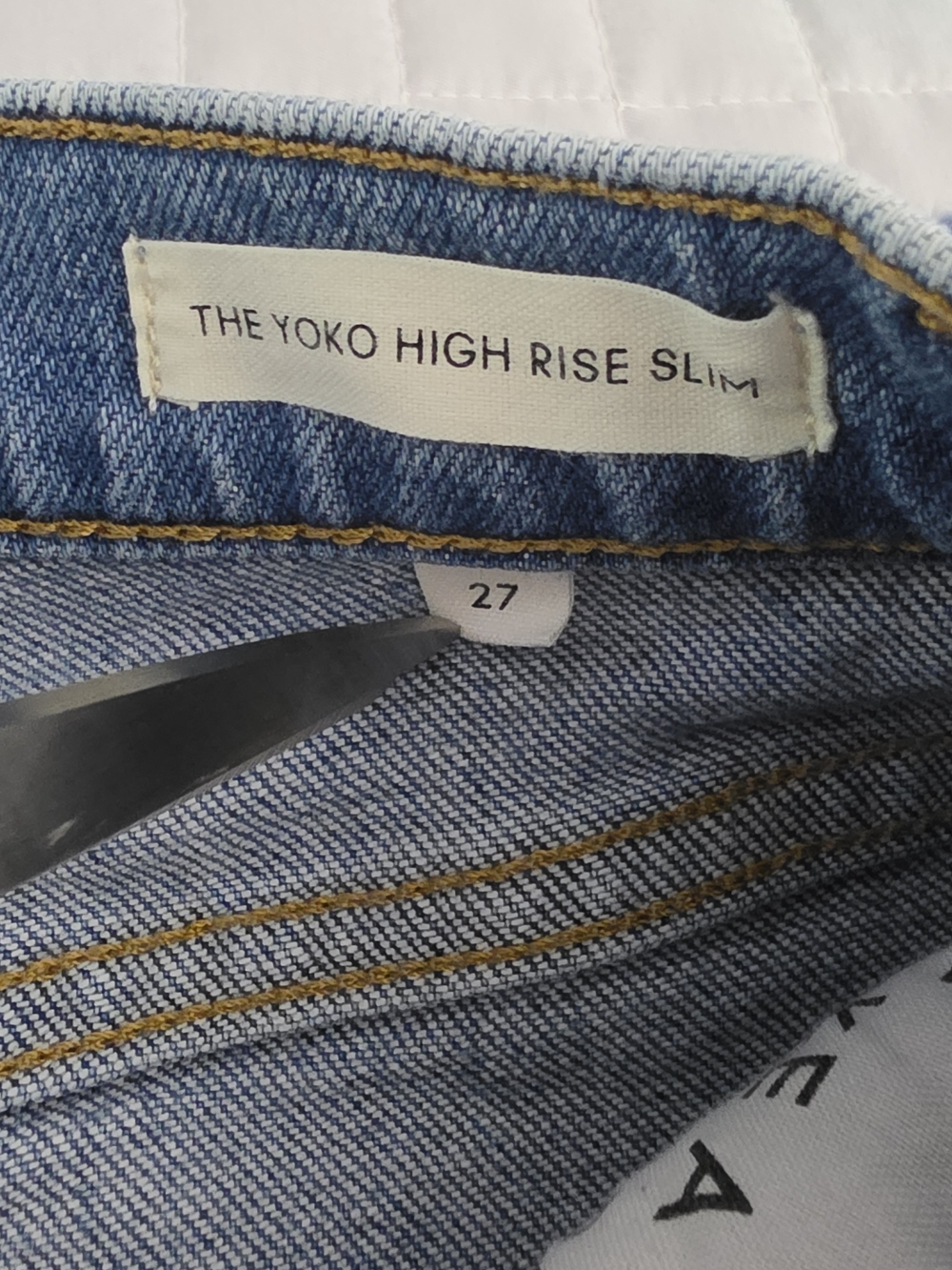 Aritzia/Denim Forum The Yoko High Rise Slim Jeans Light Wash High Rise Womens 27 - Picture 11 of 14